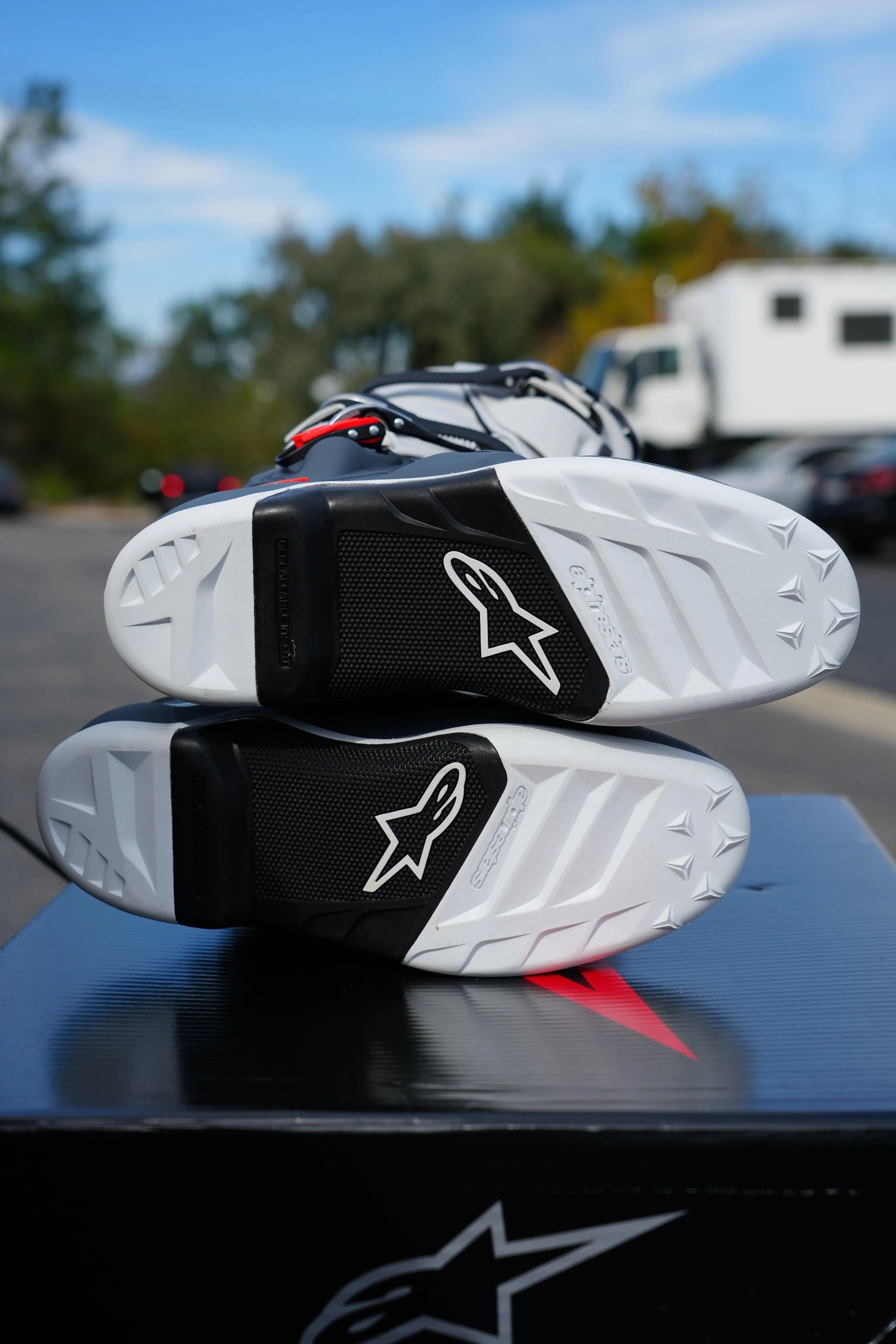 Alpinestars Tech 7 Mens MX Offroad Boots Black/White 