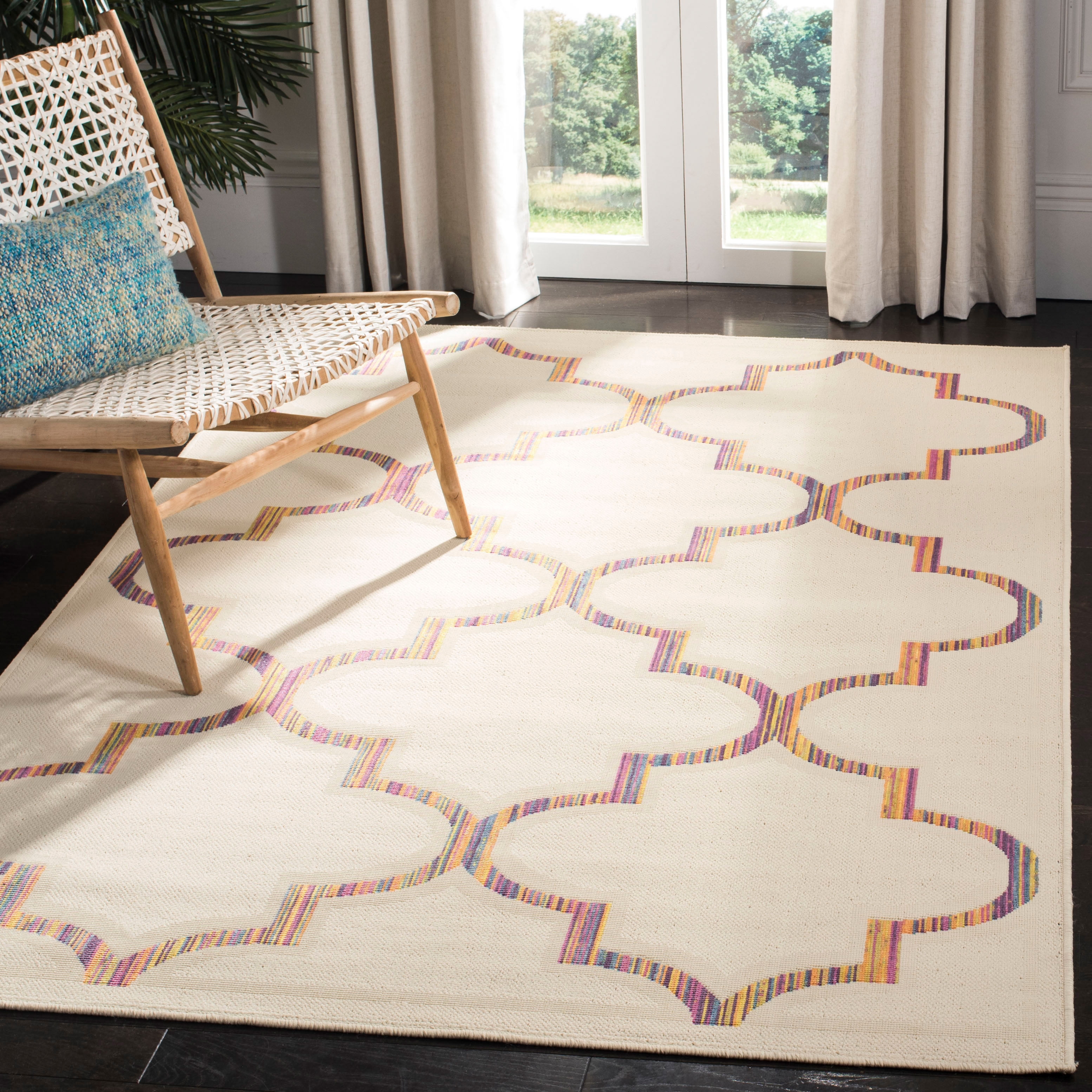 Safavieh Havana Bryon Geometric Indoor/Outdoor Area Rug, Natural/Multi, 4' x 5'7"