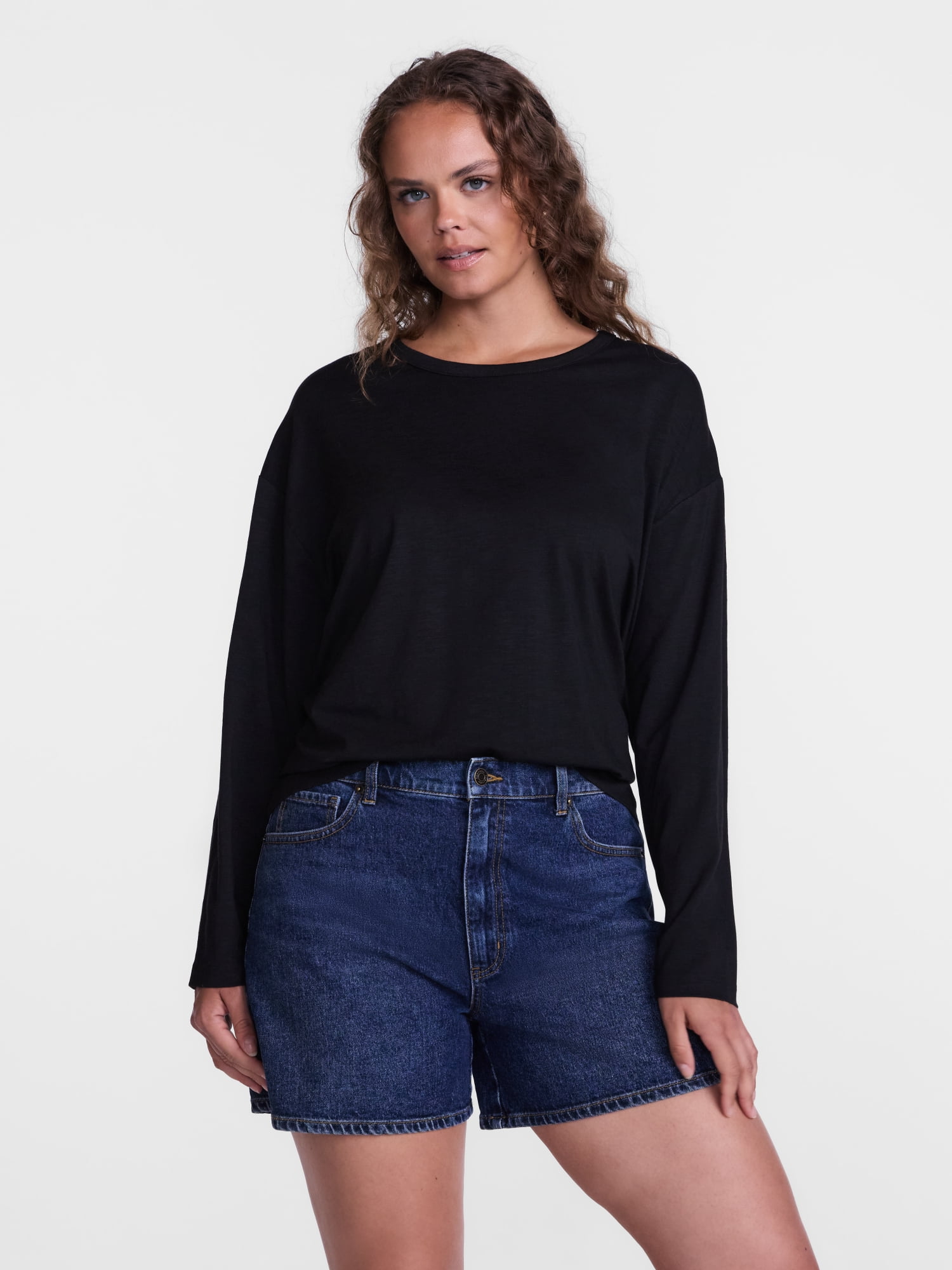 Scenario Women's and Women's Plus Relaxed Slub Tee with Long Sleeves, Sizes XS-4X