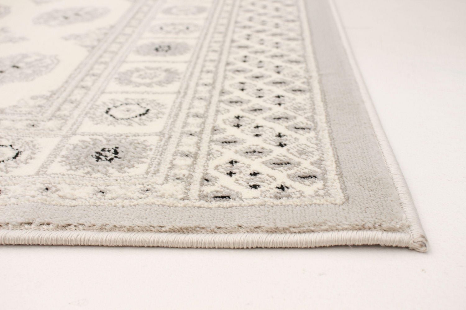 Tekke Oriental Area Rug for Living Room