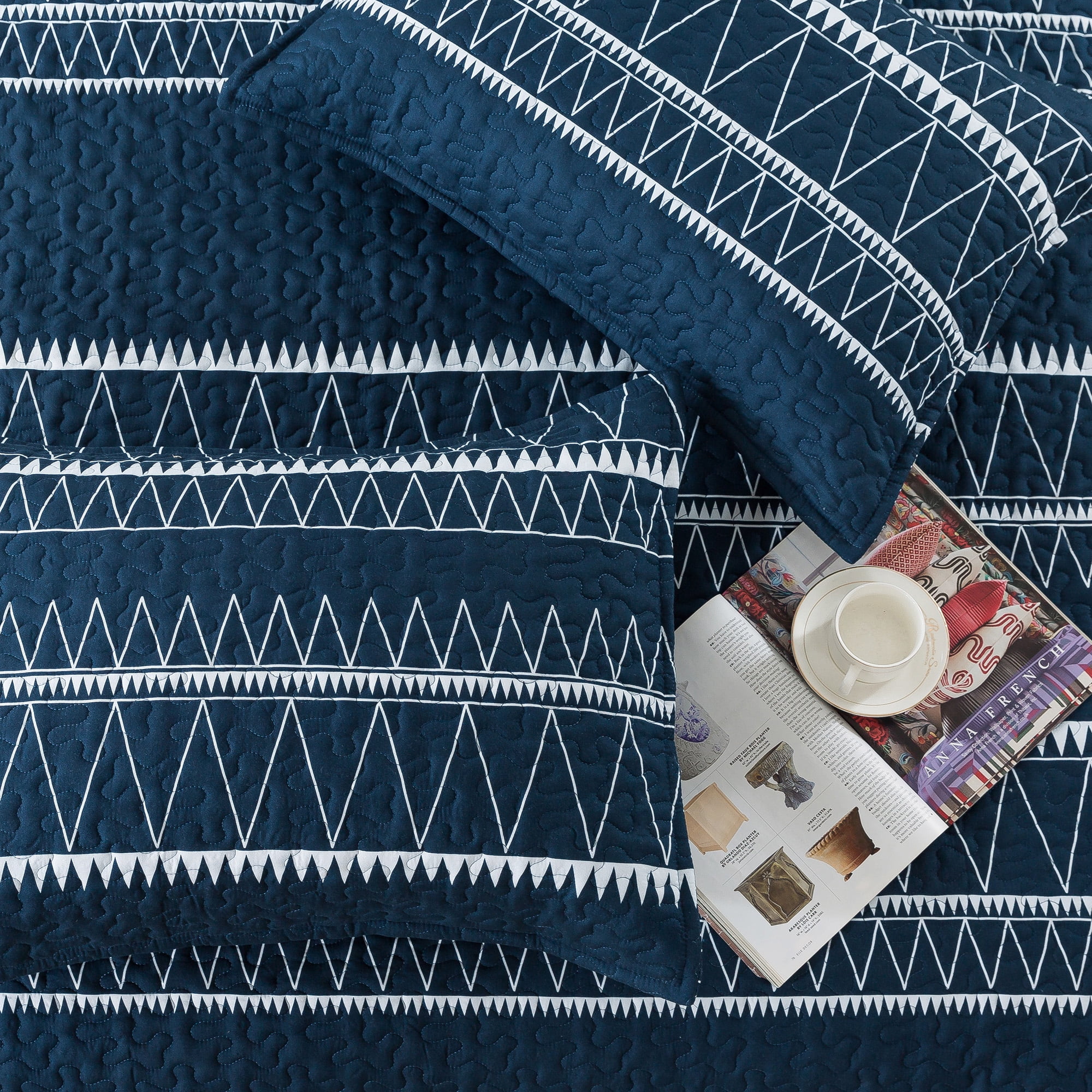 Andency California King Quilt Sets Navy Blue, 3 Pieces Soft Lightweight Summer Bedspread Coverlet Set, Oversized Boho Microfiber Quilted Bedding Set for All Seasons