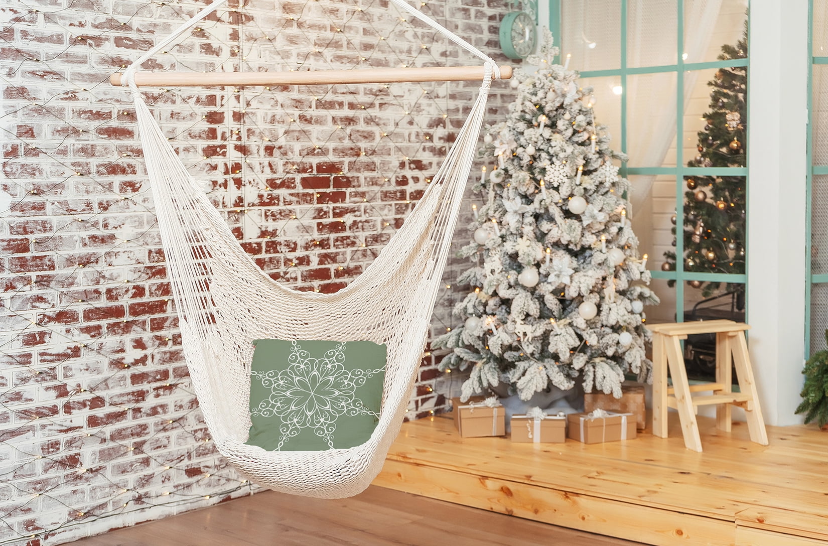 16" x 16" Simply Daisy Snowflake Polyester Indoor/Outdoor Pillow, Sage Green (1 Count)