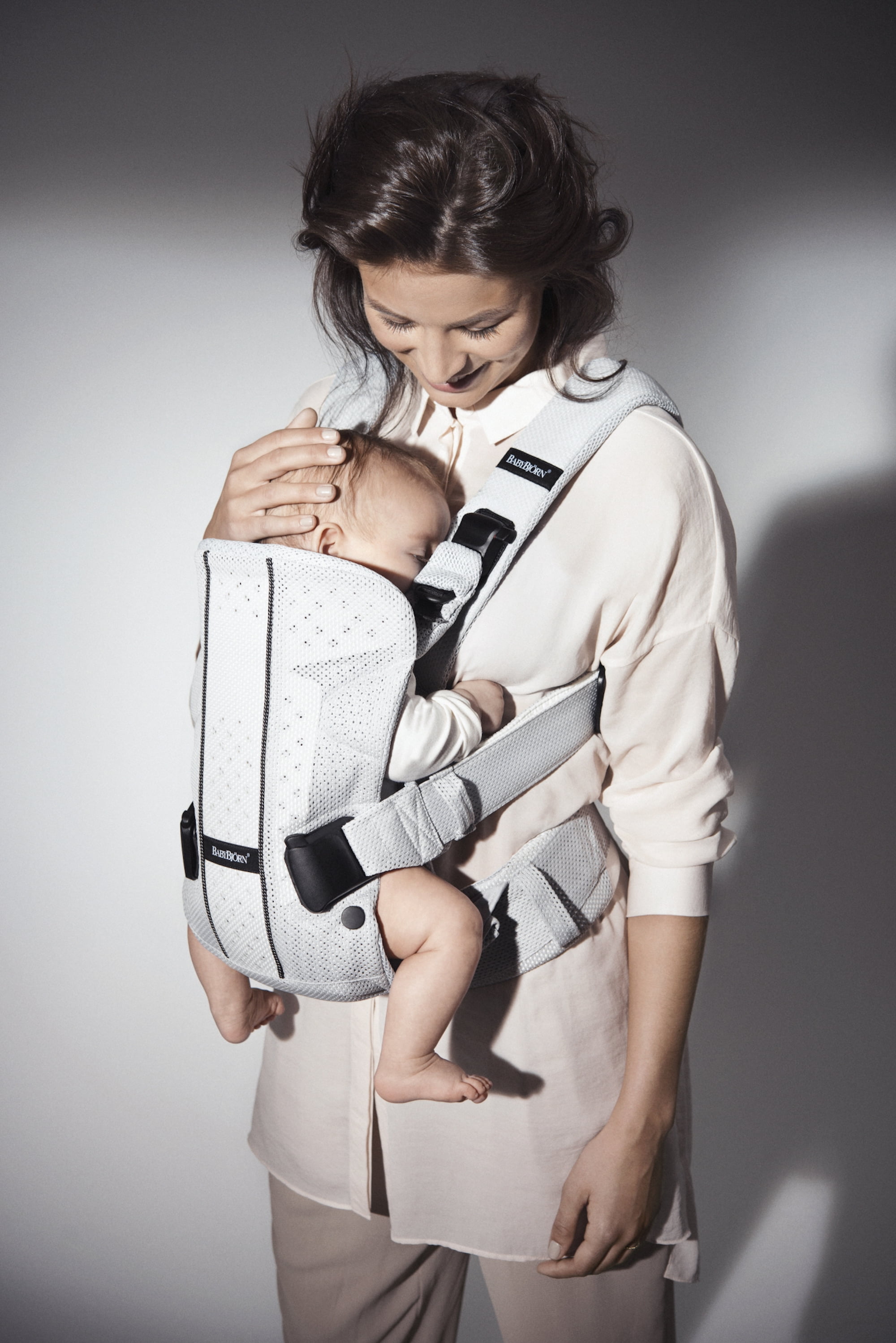 Babybj Rn Baby Carrier One Air Brown Black Mesh Walmart Com Walmart Com