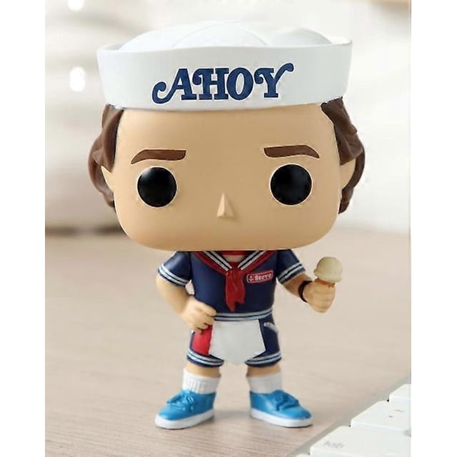 Stranger 803 - Steve with Hat & Ice Cream Vinyl Figure Model Toys