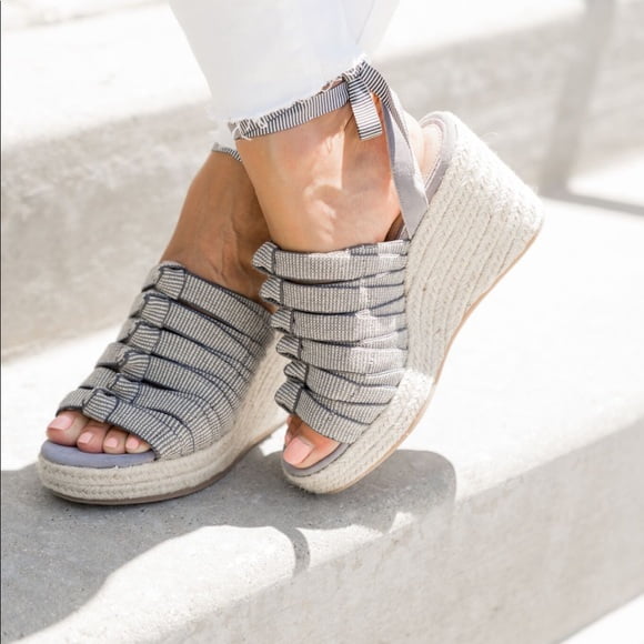 Cecelia New York Serena Espadrille Wedge Off Denim Faded Jeans Platfrom Sandal (9.5, Off Denim 