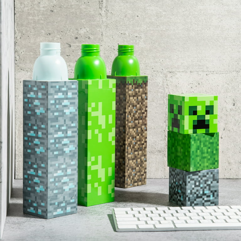 Minecraft 22oz Plastic Square Water Bottle - Zak Designs