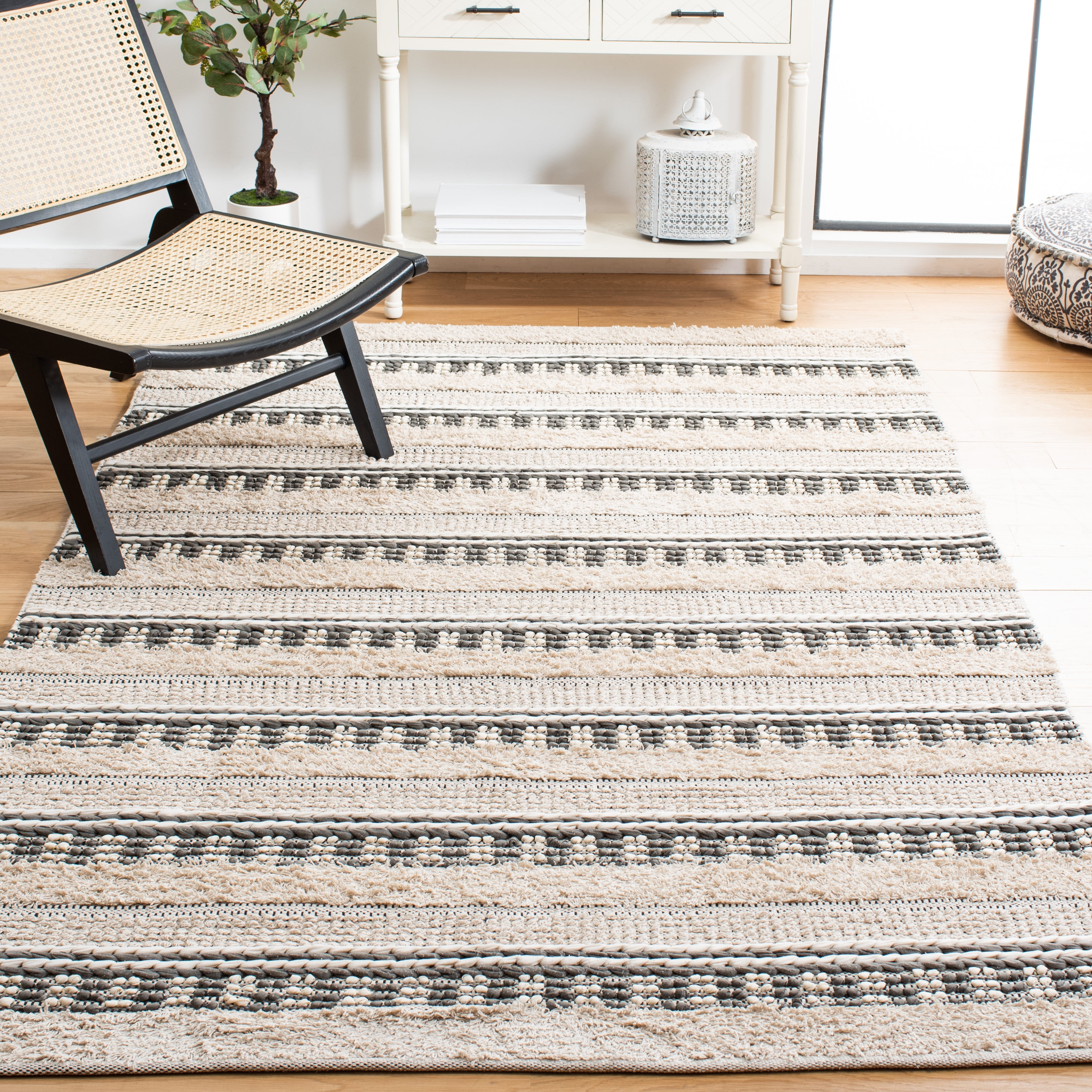 SAFAVIEH Natura Ermintrude Striped Cotton Area Rug, Beige/Grey, 6' x 9'