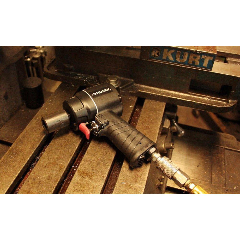 500 Ft-Lbs Compact Impact Wrench Husky Wellmade 1/2 in 