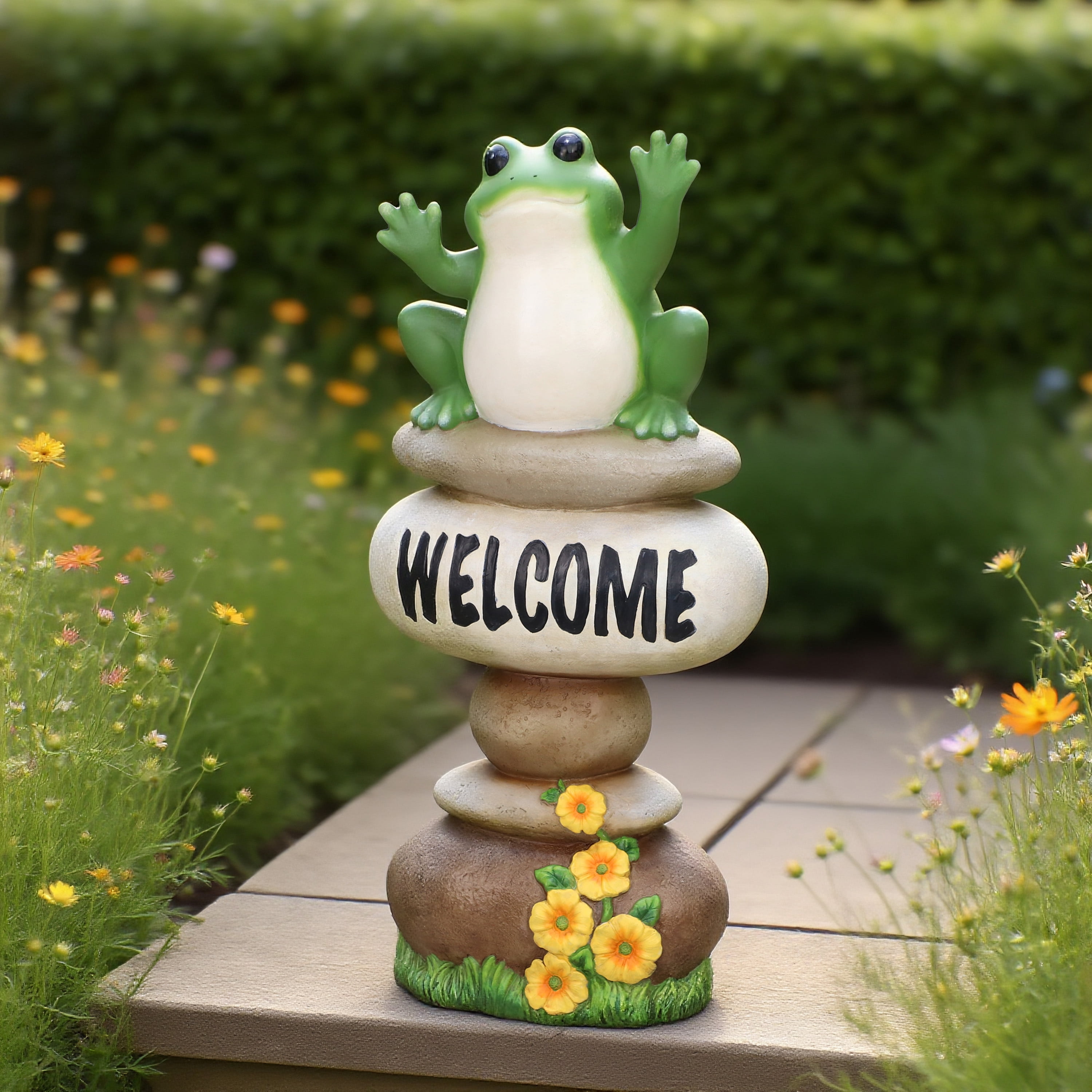 Mainstays 19.75 Inch Outdoor Large Frog on Welcome Stones Statue