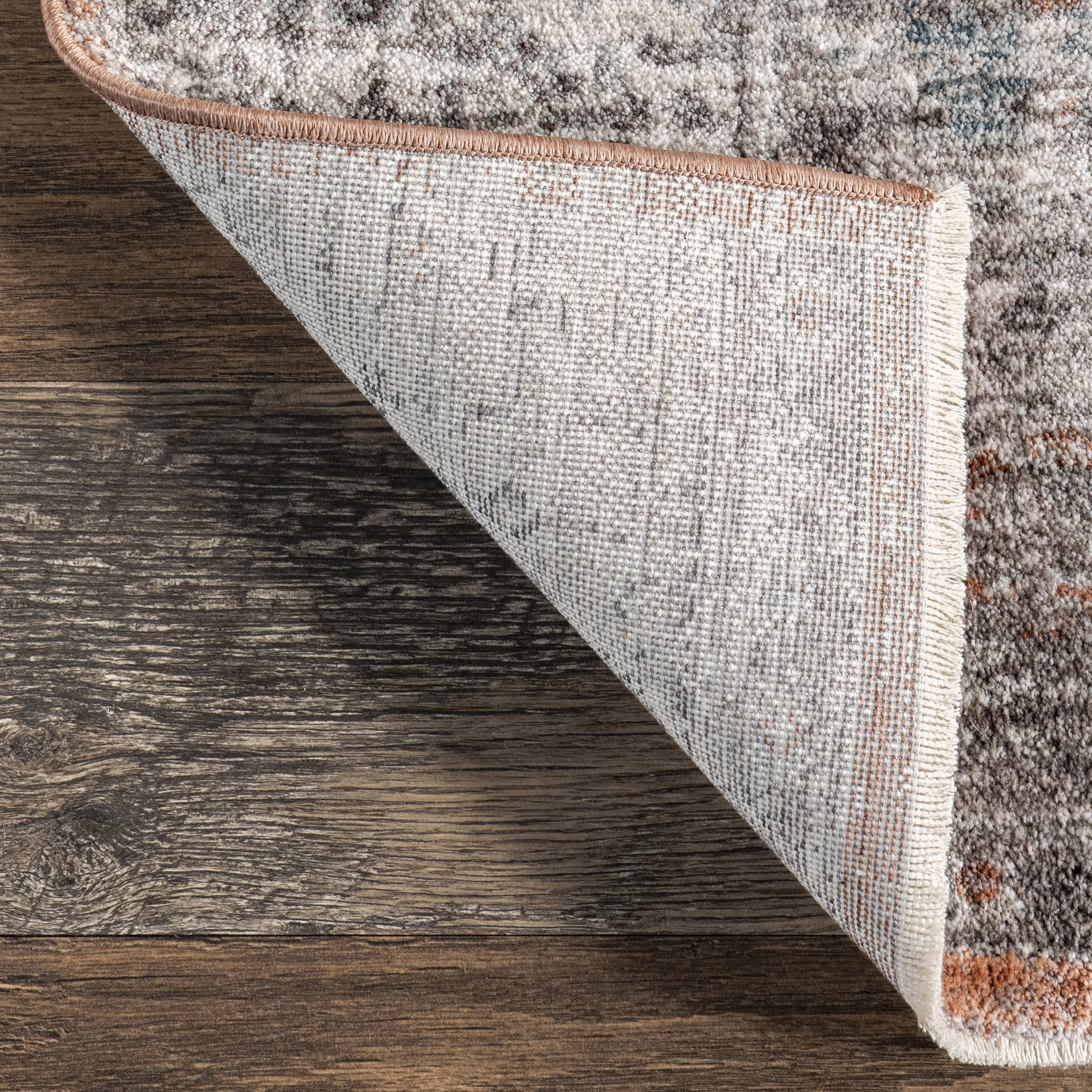 nuLOOM Kayleigh Traditional Faded Fringe Area Rug, 5' 3" x 7' 7", Rust