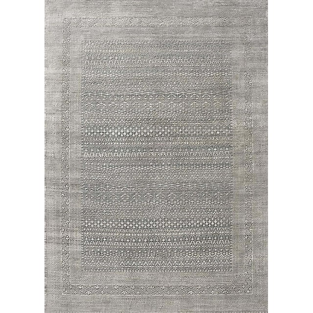 Ahgly Company Machine Washable Indoor Rectangle Industrial Modern Pale Silver Gray Area Rugs, 2' x 4'