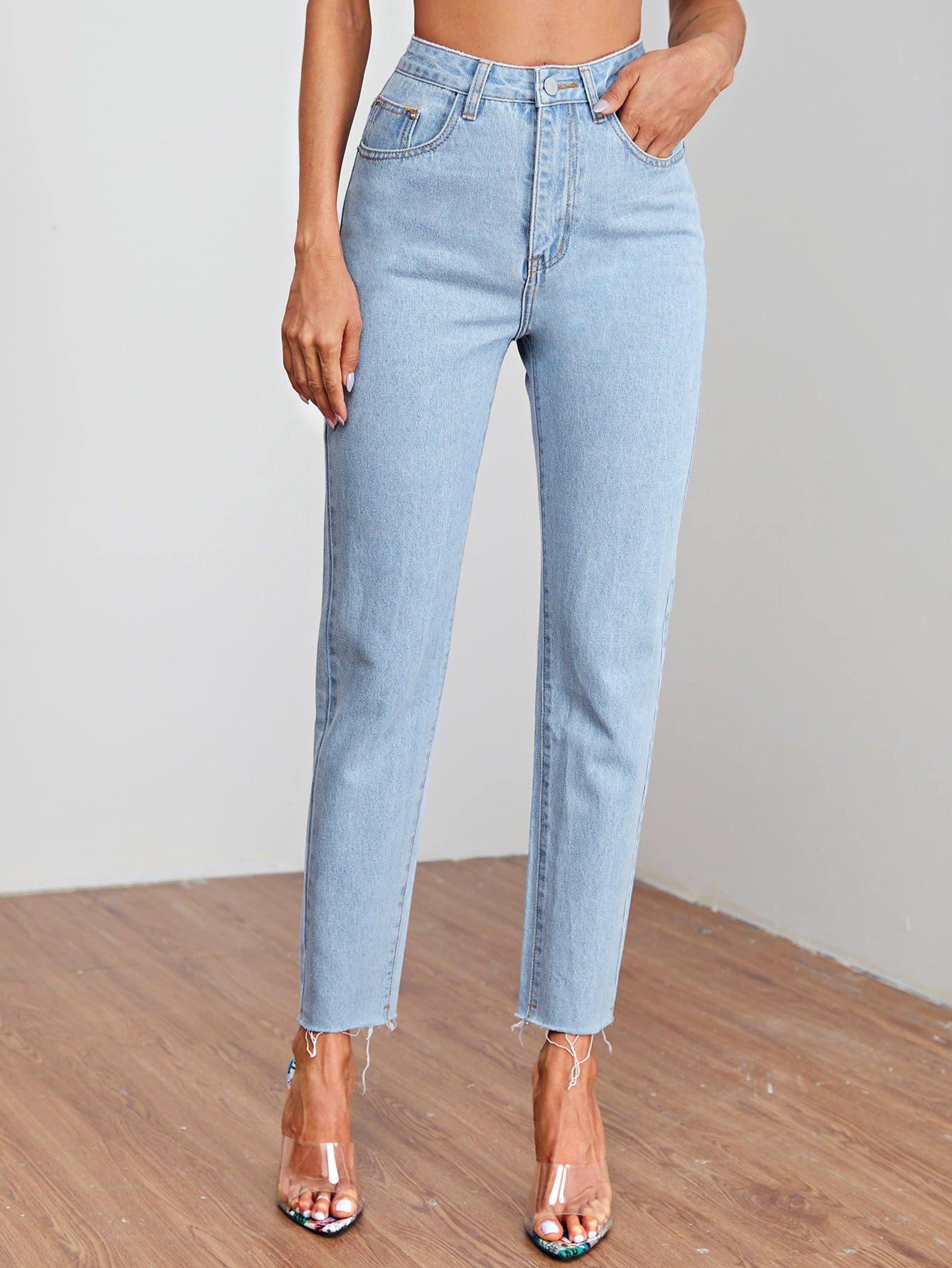 High Waisted Raw Hem Carrot Jeans 