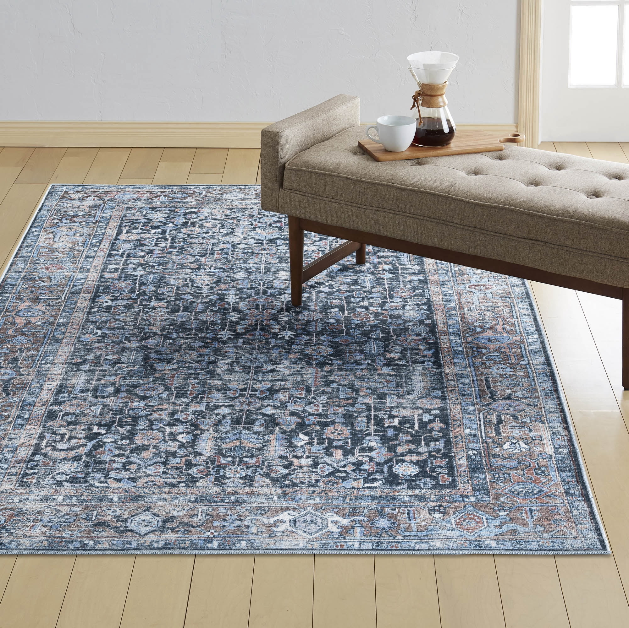 Everwash™ Callaghan Edith Distressed Vintage Machine Washable Area Rug, Blue, 3'11"x5'6"