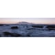 Panoramic Images PPI113180L Rochers dans la Mer avec la Table Montagne Bloubergstrand Table Montagne Cap Ville Cap Ouest Province Cap de l'Afrique du Sud Affiche Imprimée par Panoramic Images - 36 x 12 – image 1 sur 1