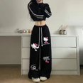 thumbnail image 1 of Pantalones deportivos casuales con estampado de Hello Kitty estilo retro americano de Sanrio, pantalones deportivos de pierna ancha estilo hip hop, ropa de calle para mujer, verano 2024, 1 of 3