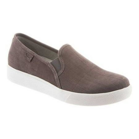 Pinecone Footwear - Klogs Footwear Women's Reyes Slip-On Napa Shoe