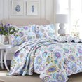 thumbnail image 1 of Juego de cama reversible con estampado floral de cachemira, color lila, lavanda y morado, cubrecama ligero para todas las estaciones (morado, tamaño Queen, 3 piezas), 1 of 5