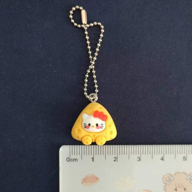 Llavero Kawaii Sanrio de dibujos animados, Hello Kitty Girl, juego de comida en forma de corazón, hamburguesa, patatas fritas, accesorios para bolsa, colgante bonito de Hello Kitty YAOSANBAO BAO unisex
