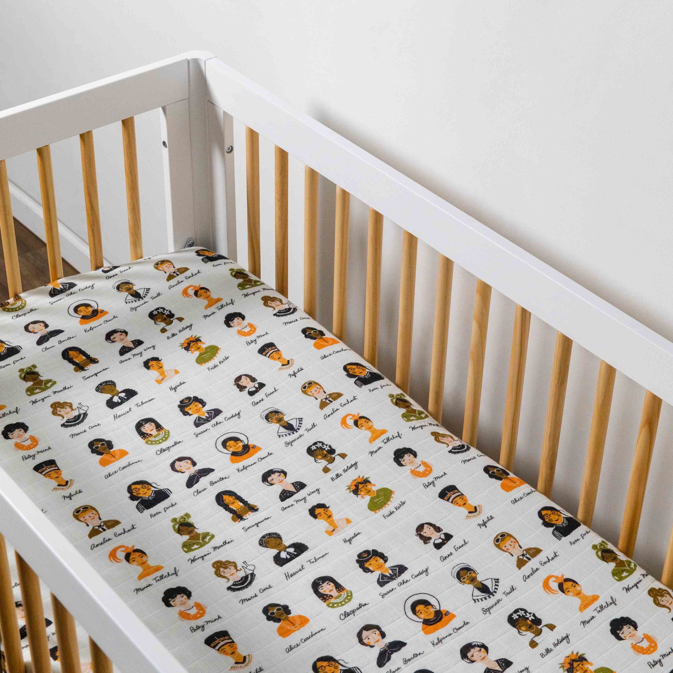 Babyletto Crib Sheet in GOTS Certified Organic Muslin Cotton