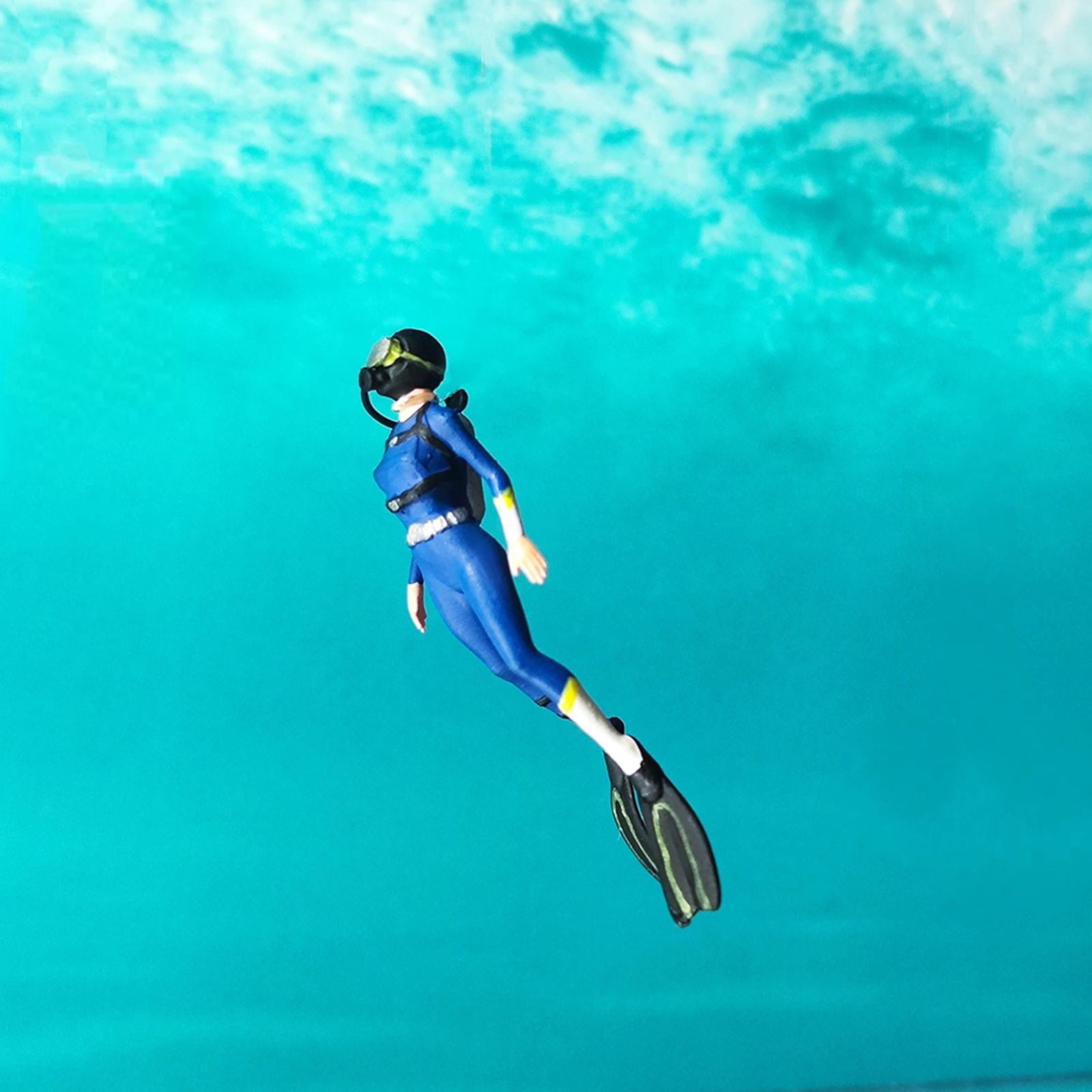 1/64 Action Figurines People Figurines Collectibles Sand Table Ornament Miniature Hand Painted Diving Character Model for Diorama DIY Scene Blue