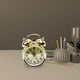 thumbnail image 4 of Reloj de mesa Lemononstore de metal vintage con alarma, muy fuerte, manual, analógico, retro, con luz de fondo., 4 of 6