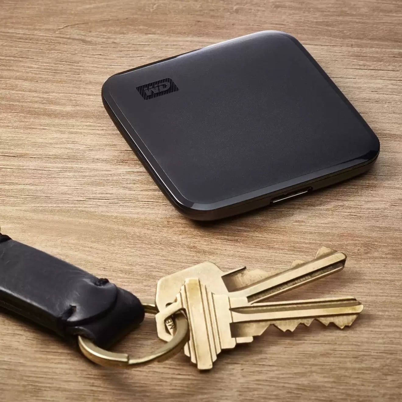 WESTERN DIGITAL 外付けSSD 1TB WDBAYN0010BBK Amazon.com: Western Digital 1TB Elements SE - Portable SSD