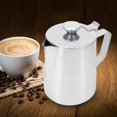thumbnail image 3 of Taza de acero inoxidable de 600 ml para espumar leche y café con tapa para uso en cafeterías con arte latte, 3 of 8