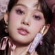 thumbnail image 5 of Brillo de labios Flower Knows Violet Strawberry Rococo Glowy G03, 5 of 9