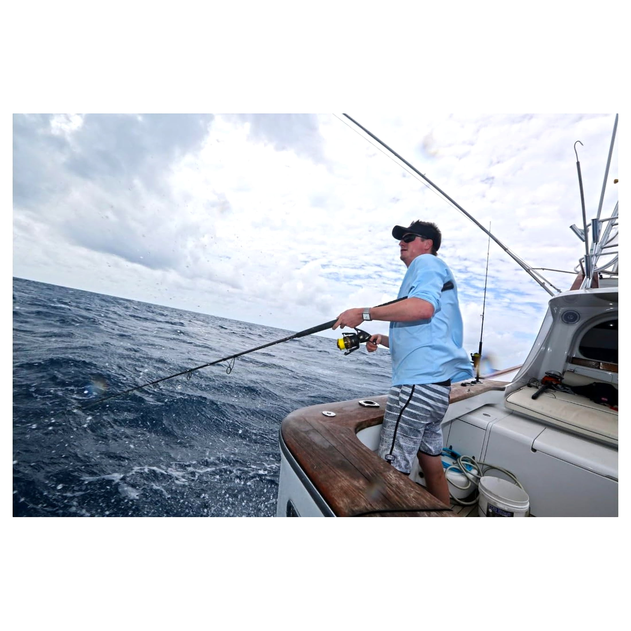 PENN Battle® II Combo, 9' Medium Heavy Fishing Rod, 6000 Size Reel