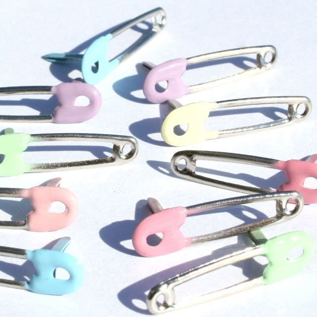 Pastel Safety Pins Brads