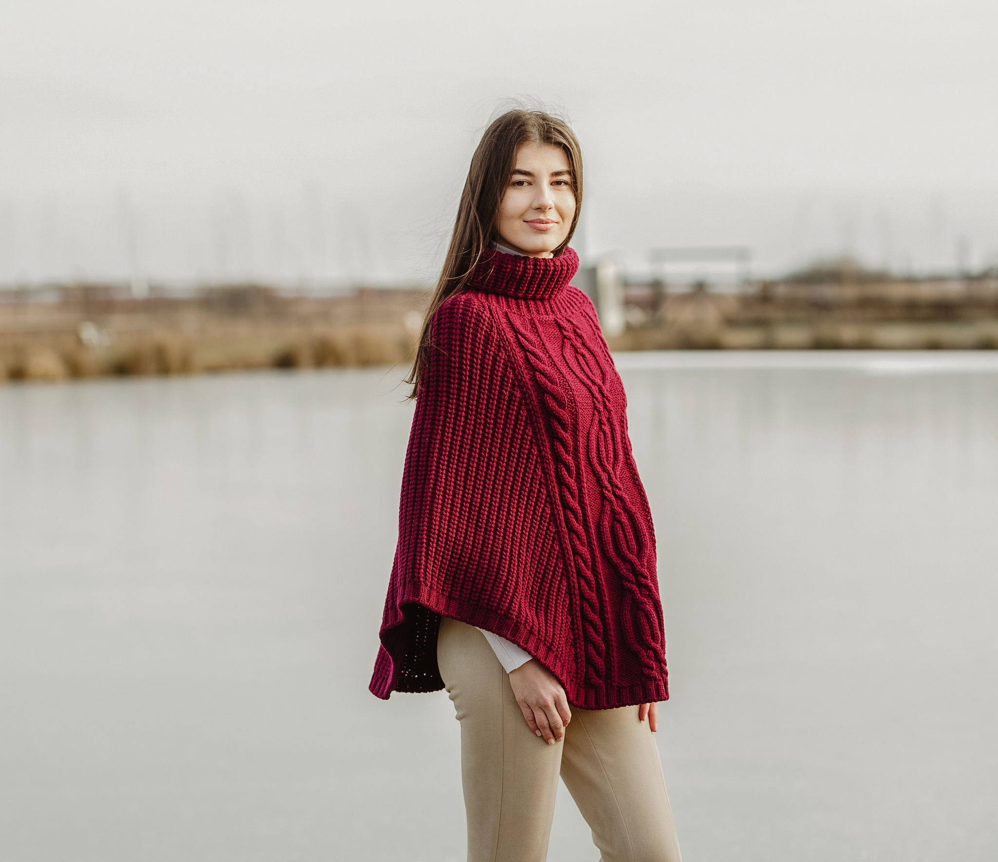 SAOL 100% Merino Wool Women's Aran Cable Knit Poncho Oversize Sweater High  Neck Irish Cape Made in Ireland - Walmart.com