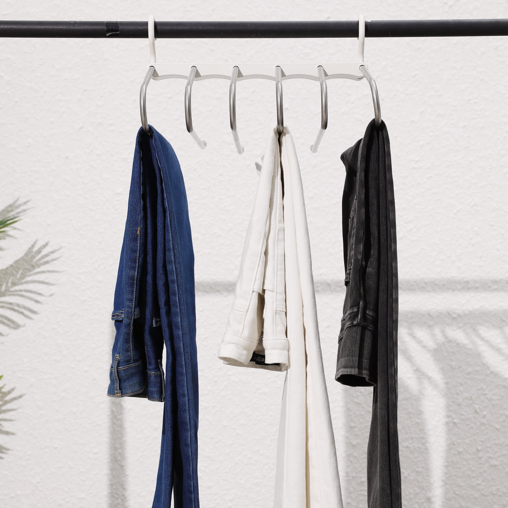 Unique Bargains Space Saving Non Slip Metal Pants Hangers 2 Pcs White