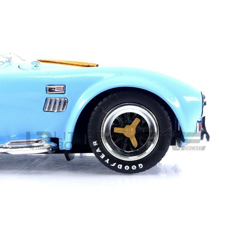 SHELBY COLLECTIBLES - SHELBY 427 S/C - Gulf Colors - 1965 - 1/18 SHELBY COLLECTIBLES - SHELBY 427 S/C - Gulf Colors - 1965 - 1/18