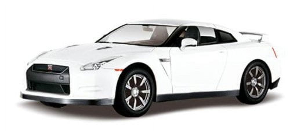 New 1/14 Nissan GT-R Radio Control RC Car R/C Ready To Run (Color