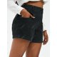 thumbnail image 3 of Shorts de Carga de Denim de Talla Extra con Bolsillos con Solapa Rosegal  Pantalones cortos de talla grande, 3 of 5