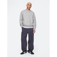 thumbnail image 2 of Sudadera GAP con logo, cuello redondo, forro polar, gris claro, talla S, 2 of 4