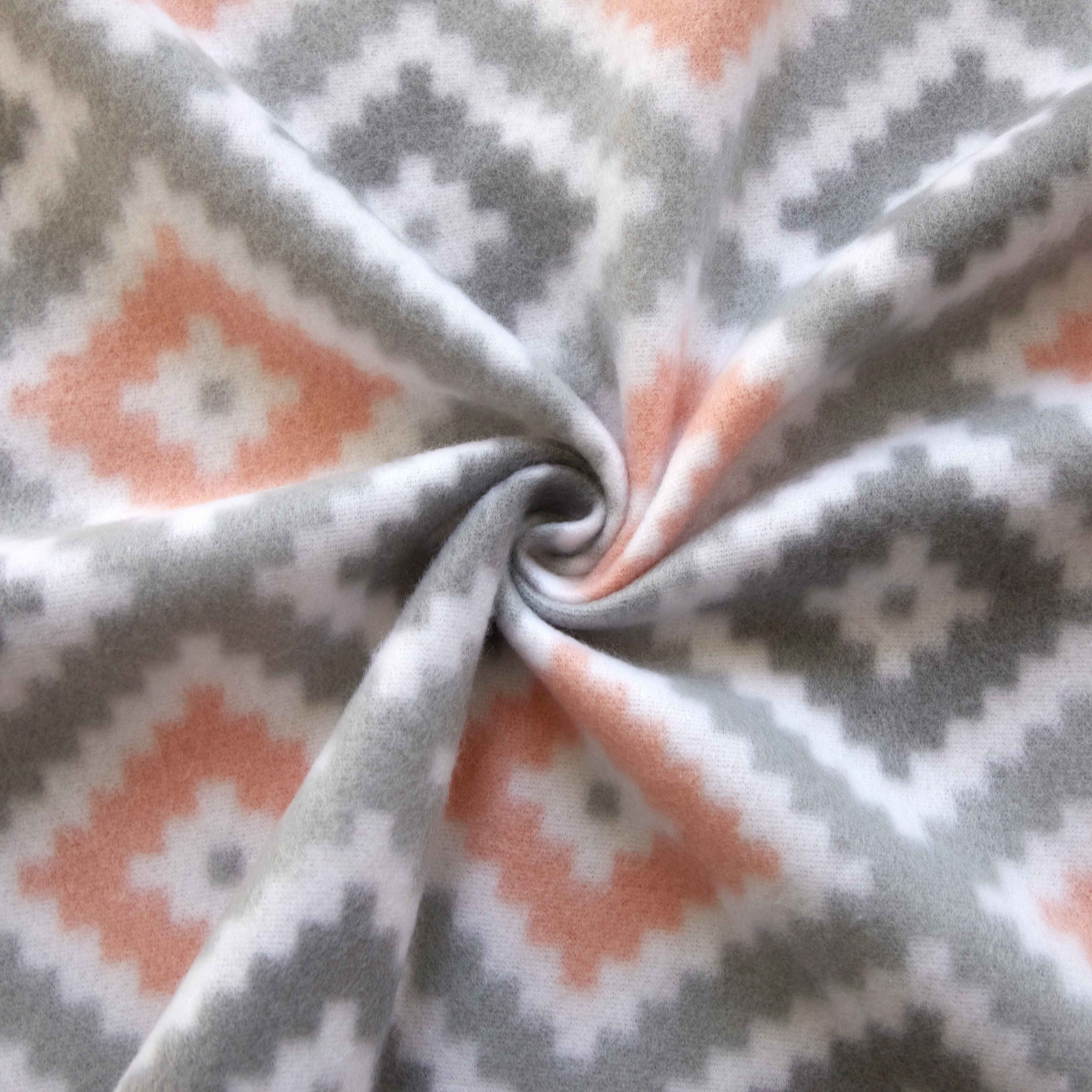 Mainstays Cozy Fleece Throw Blanket, Geo 50" x 60", All Ages