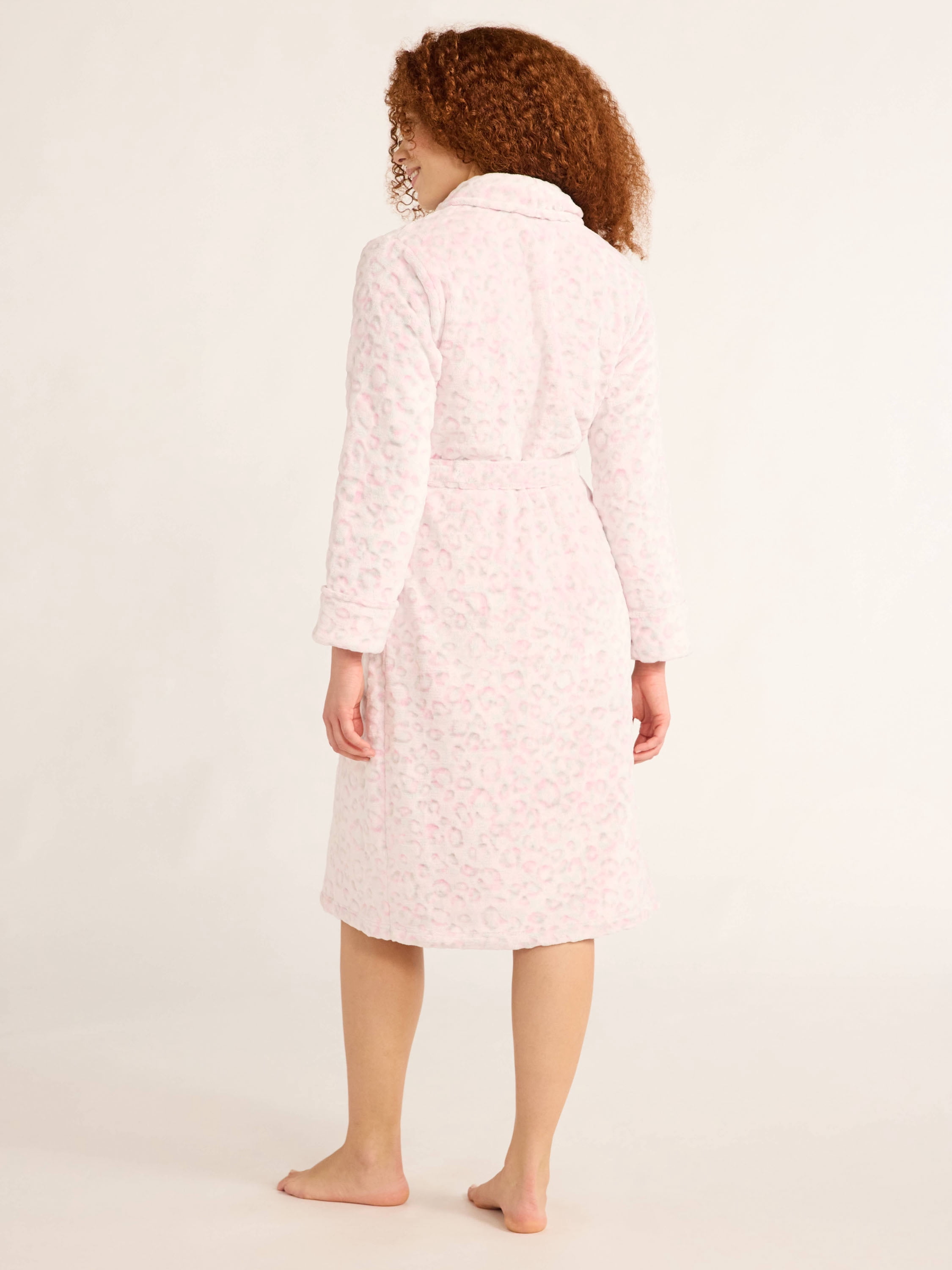 Joyspun Women's Plush Robe, Sizes S to 3X