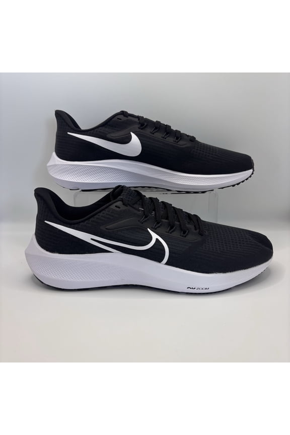 Mens Size 10.5 Nike Air Zoom Pegasus 38 Black / White DH4071-001