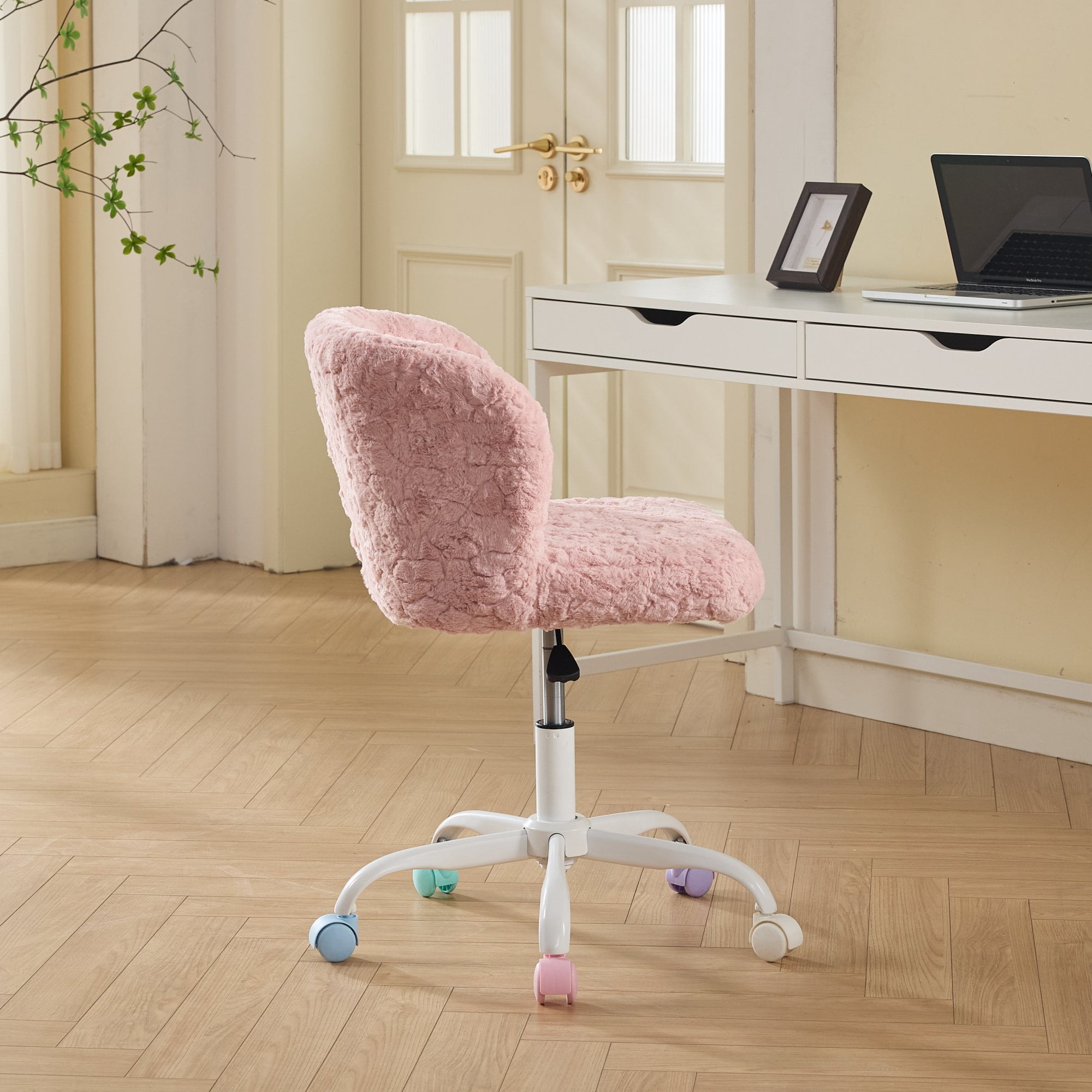 Fluffy Faux Alpaca Fur Vanity Chair with Gold Metal Base, Adjustable Swivel Chair with Gas Lift & Reclining Function,Pink