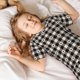 thumbnail image 5 of Fotbe Black Plaid Heart Pijama Estampada de 2 Piezas para Niños – Ropa de Dormir de Manga Corta Cómoda para Niños y Niñas, Camiseta y Shorts de Algodón-Medium, 5 of 6