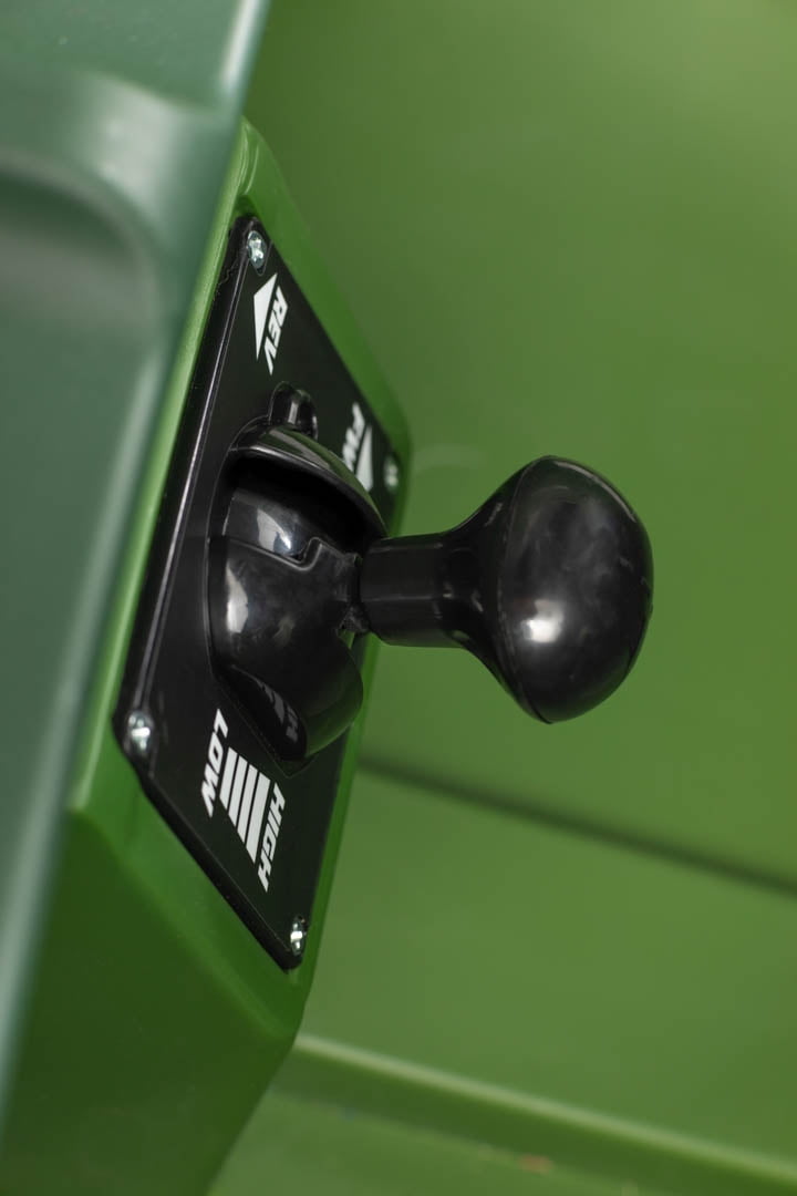 thunder tank 24 volt