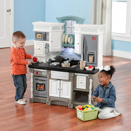 Step2 Lifestyle Dream Play Kitchen with 37 Piece Play Food Accessory