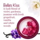 thumbnail image 2 of Vela de cera de soja Relaxcation Bella's Kiss Aroma, tarro de vidrio rojo, 2 of 5