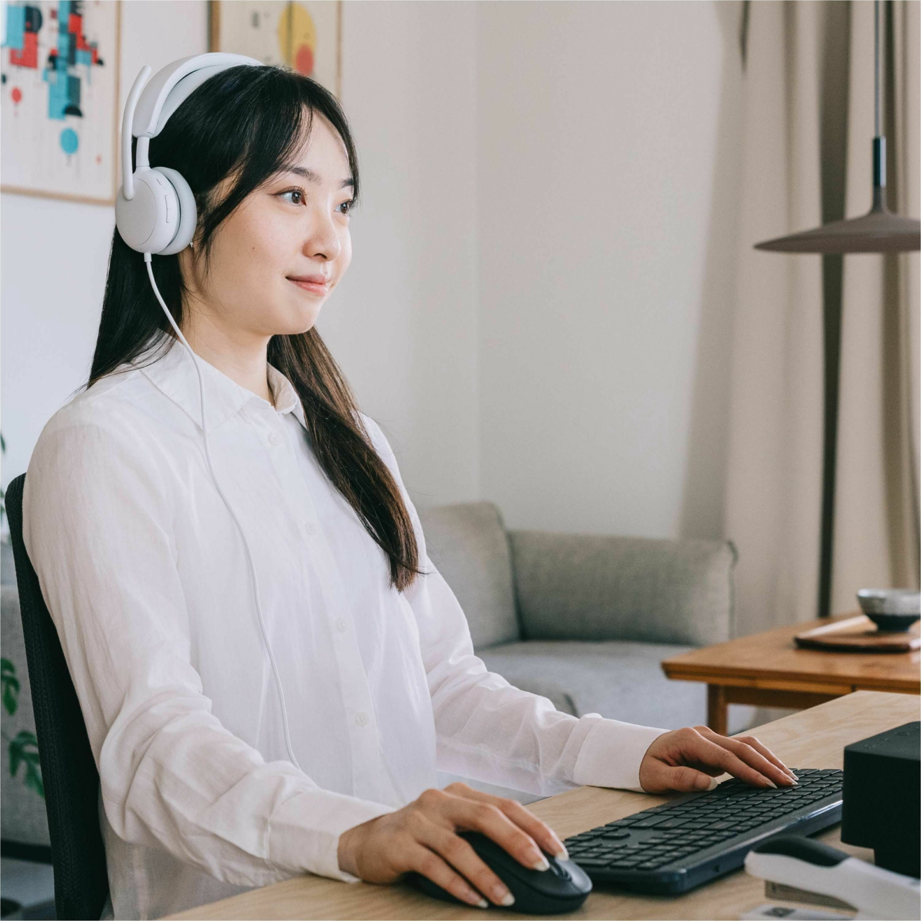 Logitech Zone Wired 2, Noise-Canceling Headset with Adaptive Hybrid ANC, USB-C with USB-A adapter, Offwhite