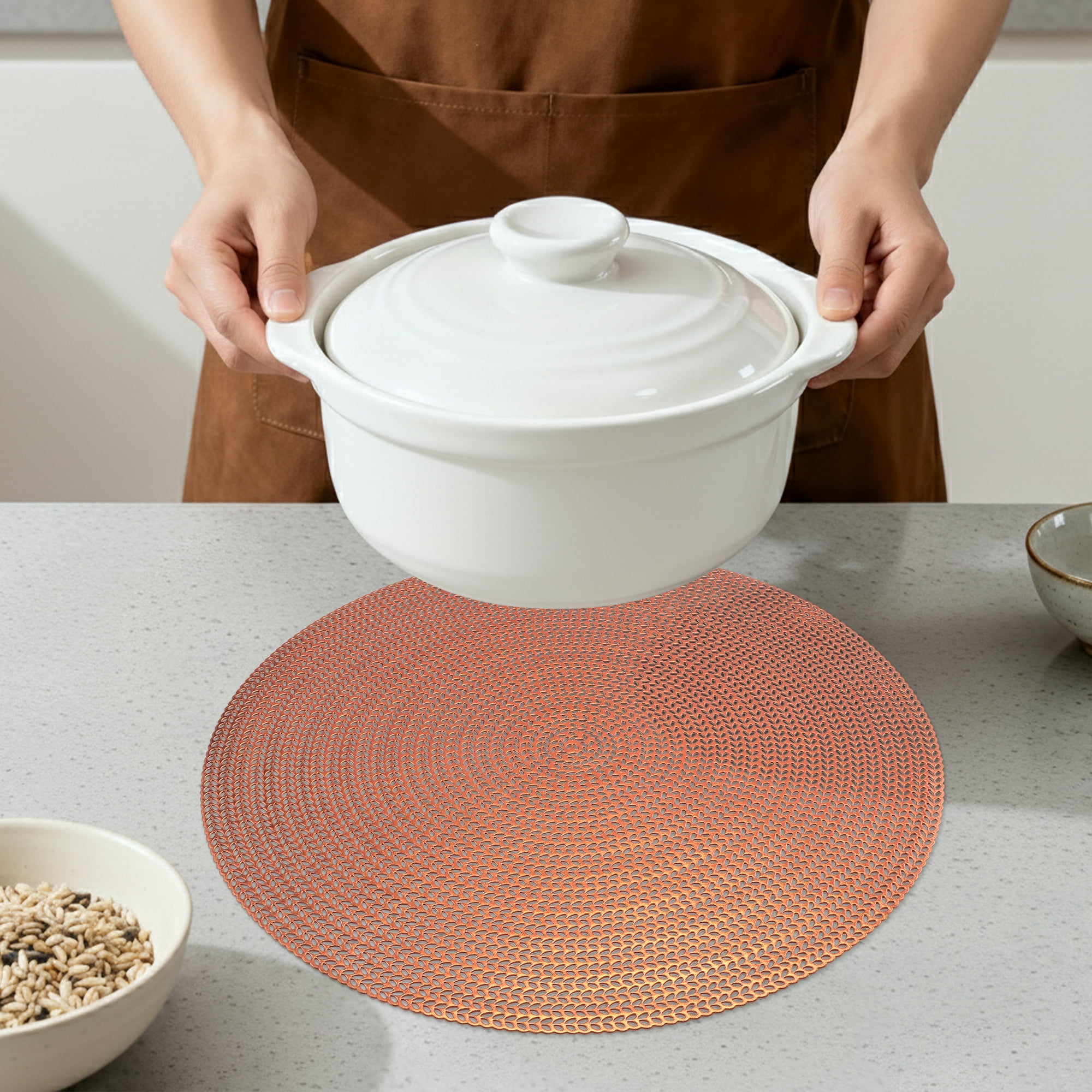 Unique Bargains Set of 6 Round Washable Hollow Design Placemats Bronze