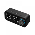 thumbnail image 1 of Radio-réveil avec Haut-Parleur Bluetooth pour iPhone et Android, Veilleuse et Affichage LED (Noir), 1 of 4