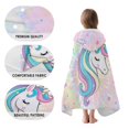 thumbnail image 3 of Toalla infantil Fiwbnasz con capucha con forma de unicornio, 76 x 127 cm, color rosa anudado, 3 of 9