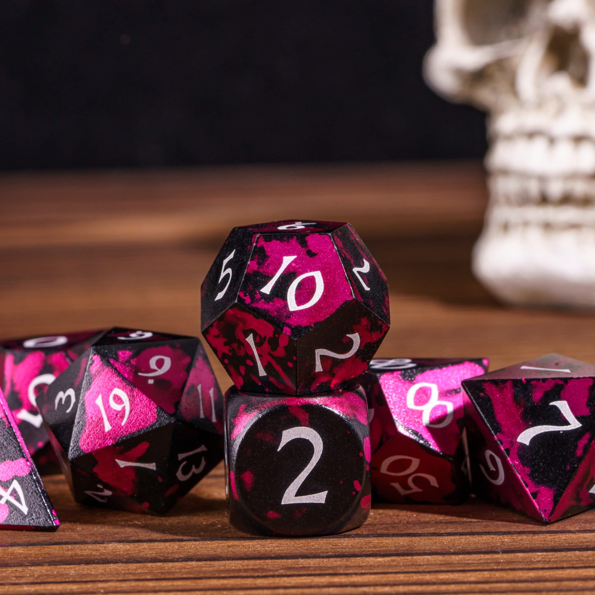Cusdie 7-Die DND Dice Set - Premium Aluminum Metal Dice Polyhedral D&D Dice Set for Dungeons and Dragons TTRPG Role Playing Games