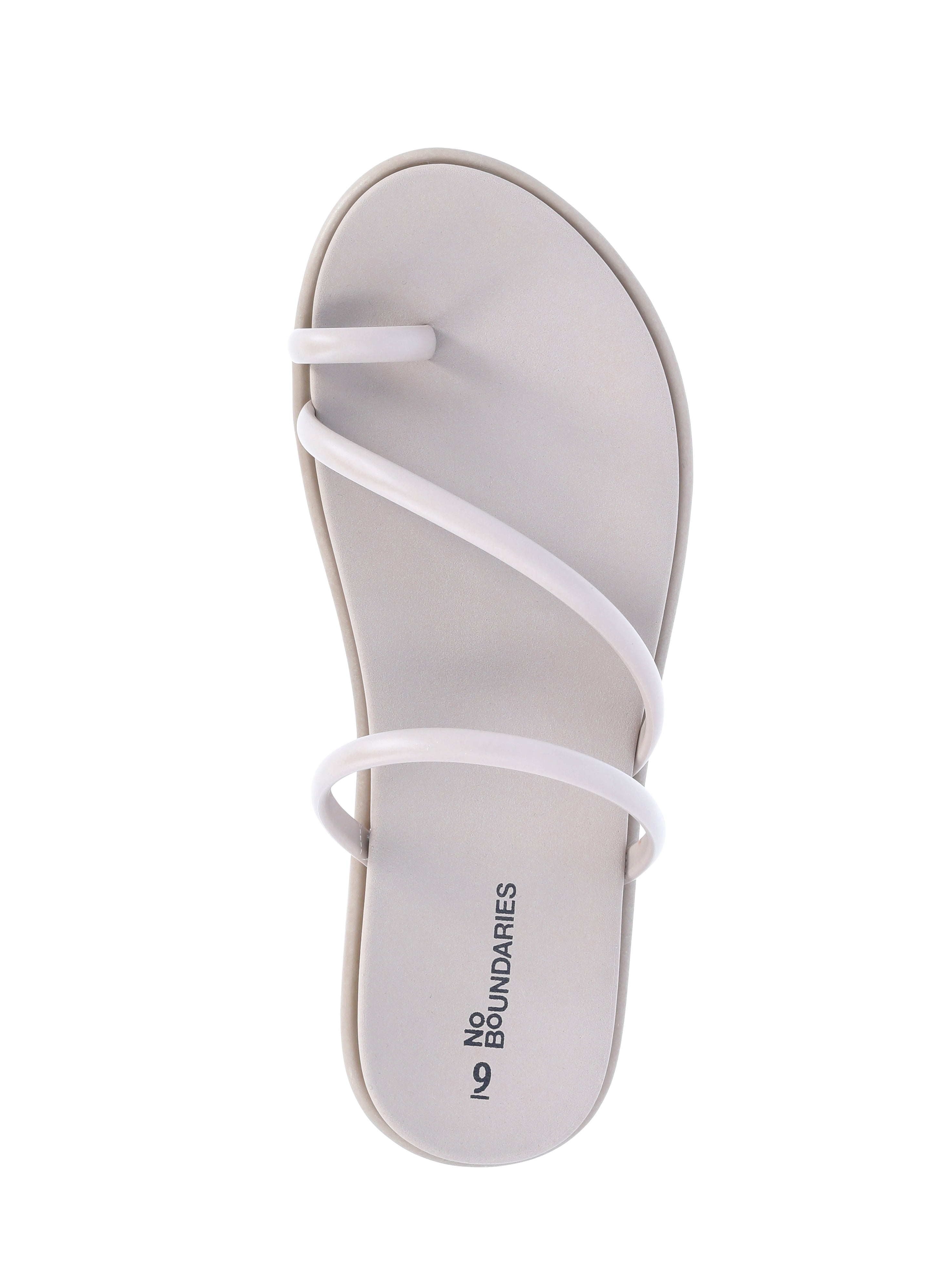 No Boundaries Women's Strappy Toe Loop Sandals
